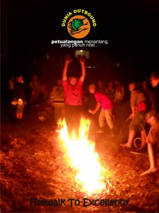 firewalk, outbound, outbond, percaya diri