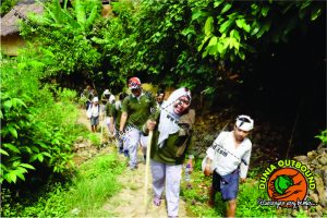 outbound di baduy, outbound di anyer, dunia outbound, kearifan lokal suku baduy, outbound di marbella anyer, outing di baduy