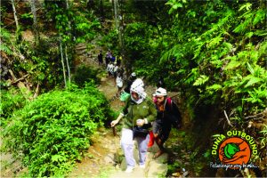 outbound di baduy, outbound di anyer, dunia outbound, kearifan lokal suku baduy, outbound di marbella anyer, outing di baduy