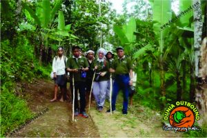 outbound di baduy, outbound di anyer, dunia outbound, kearifan lokal suku baduy, outbound di marbella anyer, outing di baduy