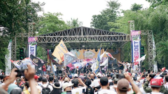 Ribuan Alumni BOEDOET 145 Meriahkan Reuni Akbar ke-117 di Hutan Kota Bekasi